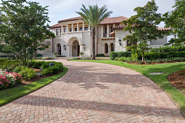 Best Driveway Pavers Cost  in Oakdale, MN